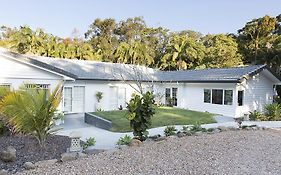 Satara Byron Bay - Adults Only